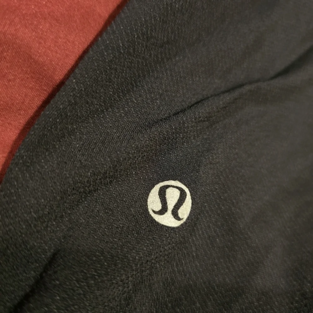 Lululemon Black White Cinch Waist Athletic‎ Tank Top Size 4 Running Yoga